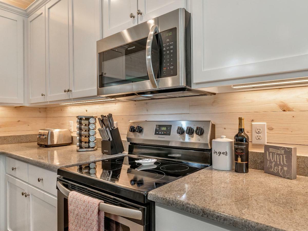 Coral Dreams-Luxe Cottage Steps From The Beach & Pool! Gulf Shores Eksteriør bilde